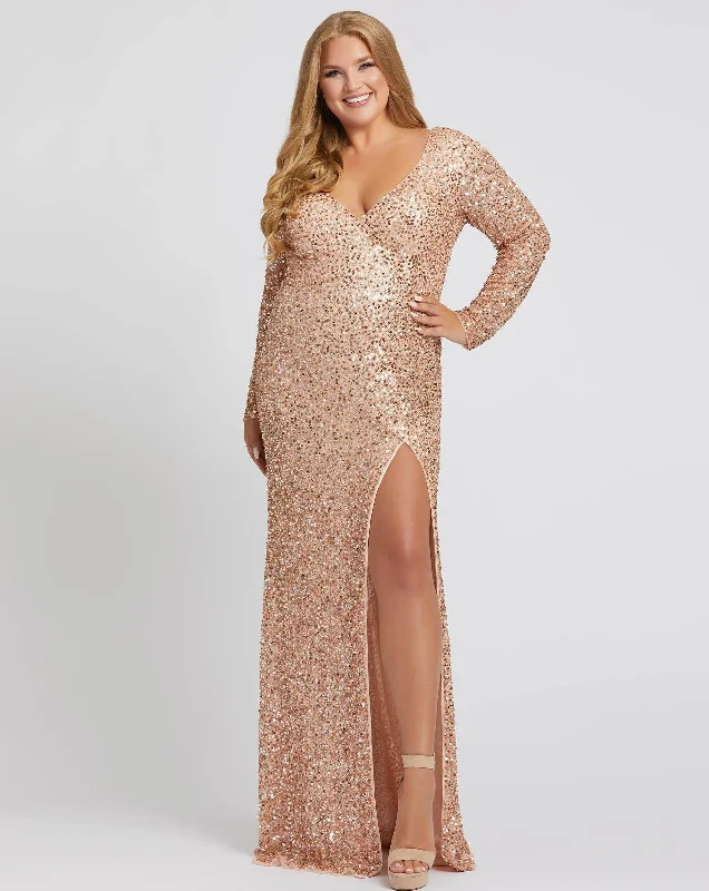 Mac Duggal 5012 Fabulouss Long Plus Size Prom Gown