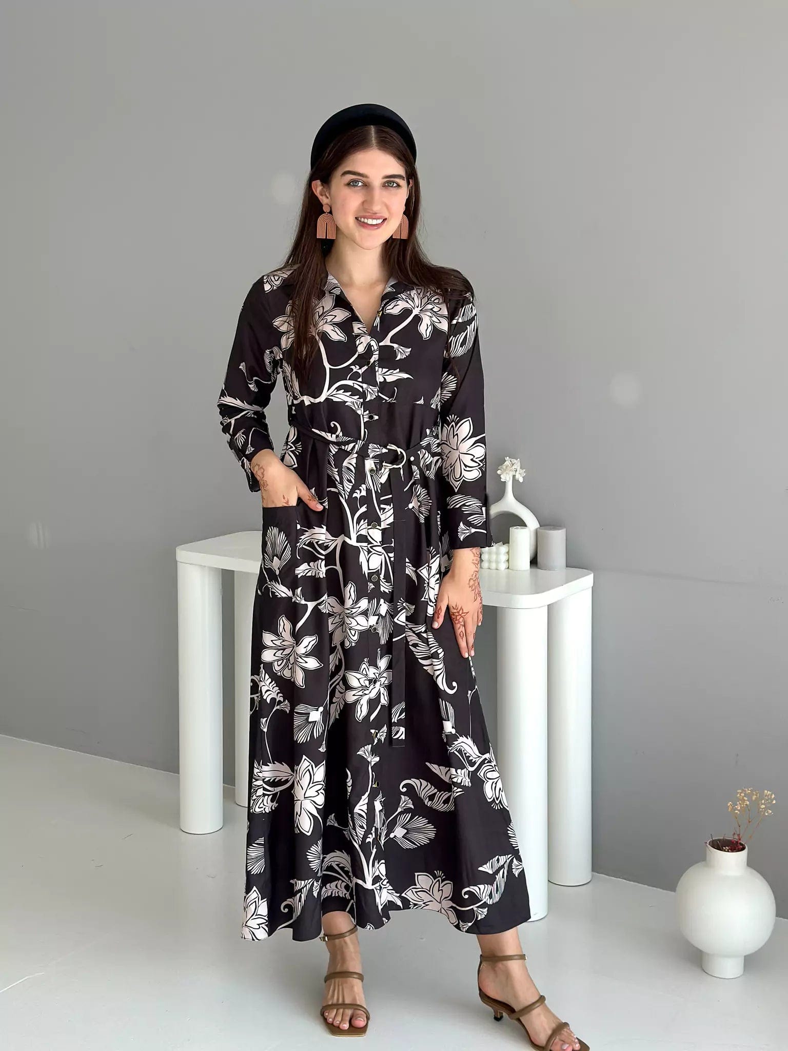 Leona Black Printed Long Dress With Pockets & Belt