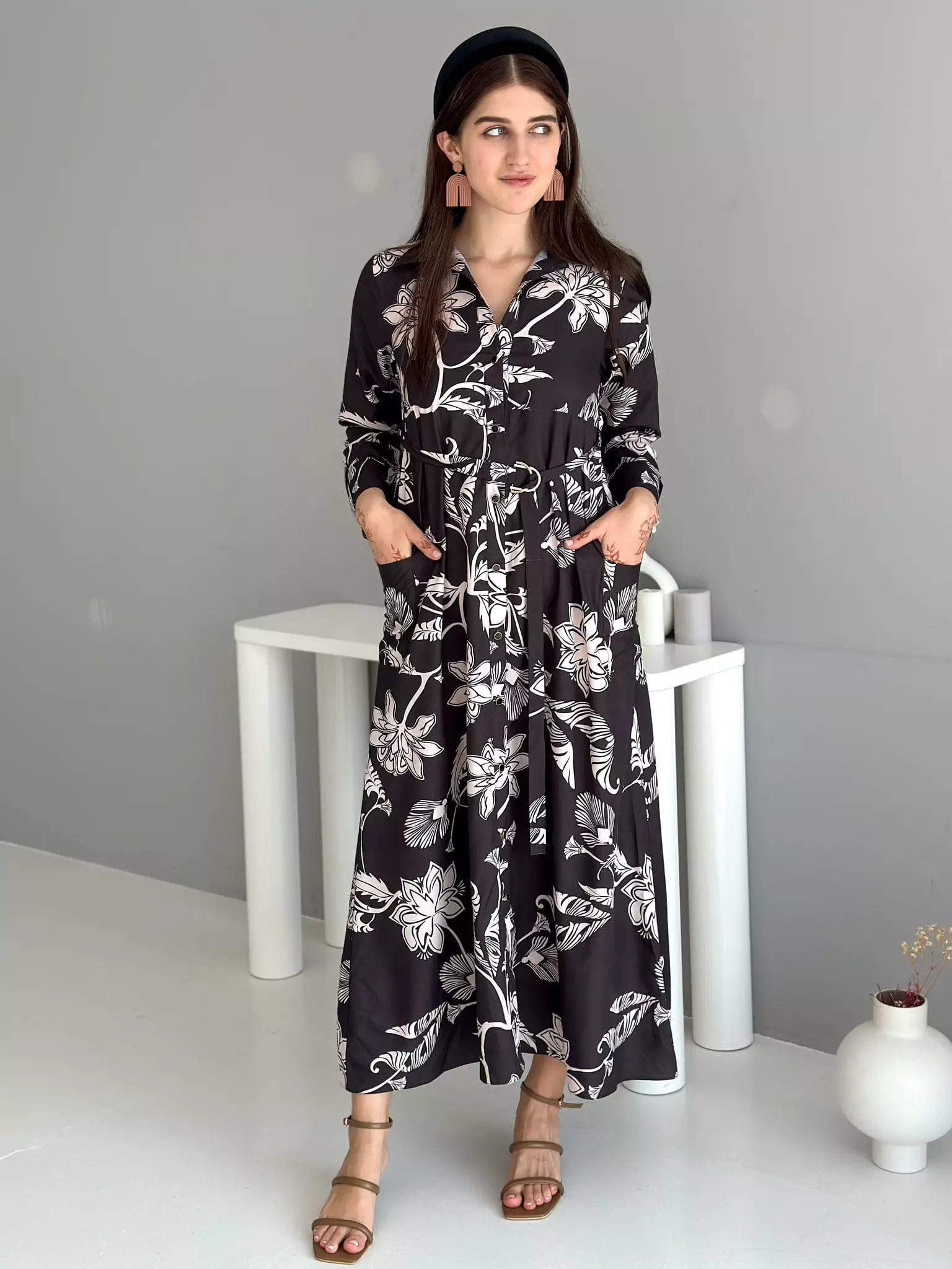 Leona Black Printed Long Dress With Pockets & Belt