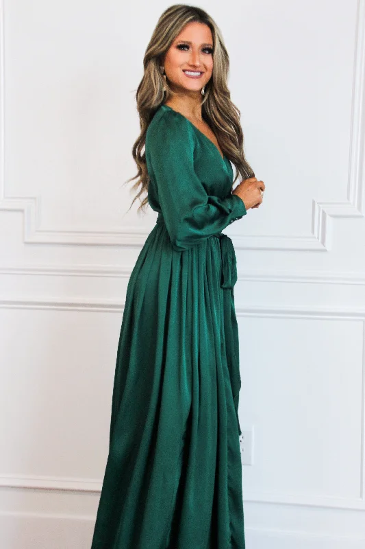 Winter Beauty Maxi Dress: Hunter Green