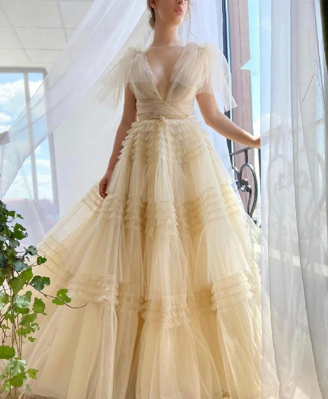 Creamy Aria Gown