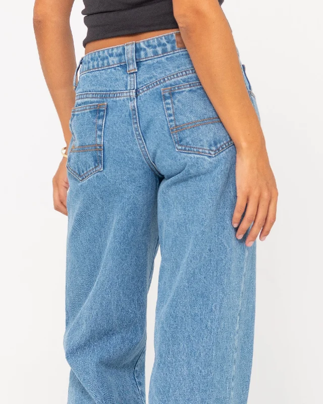 Low Rise Super Wide Leg Jean