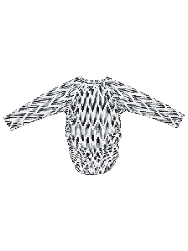 Black & White Chevron Rouche Swim Top